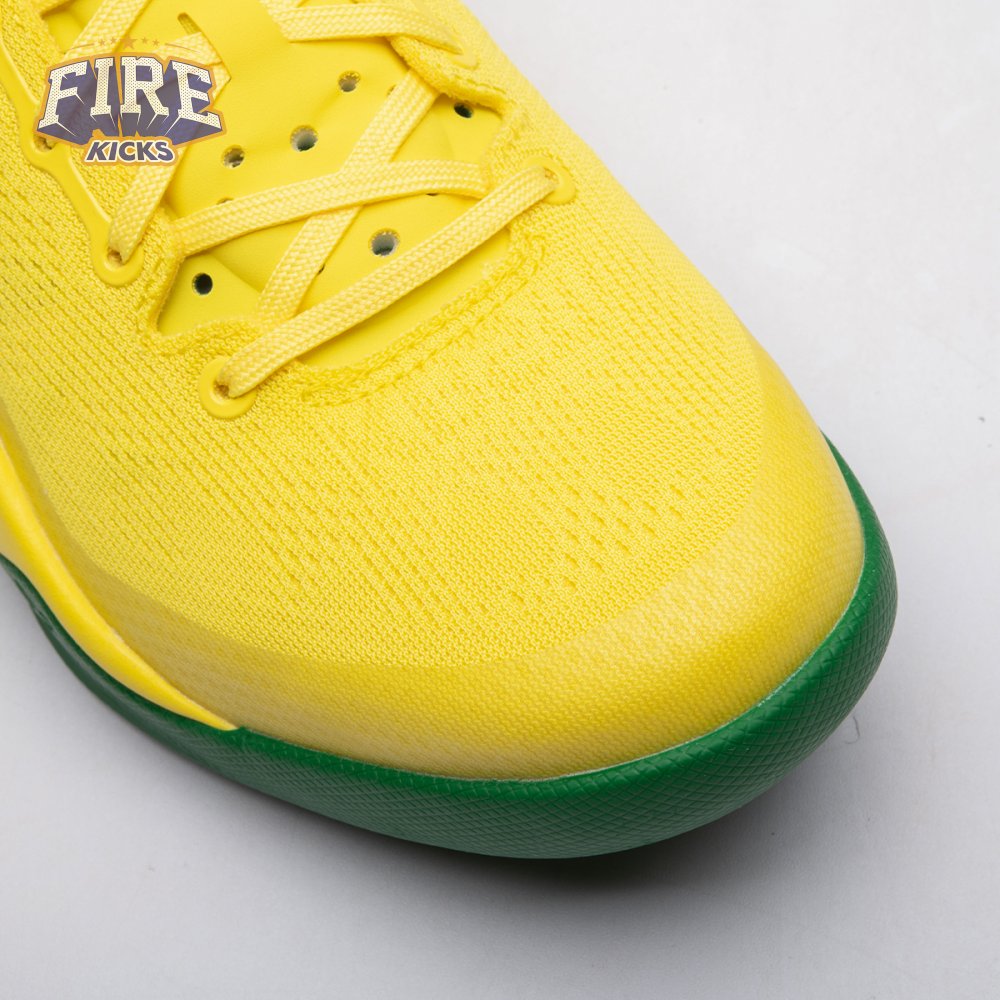 Nike Kobe 8 "OREGON DUCKS" PE PACK Men's