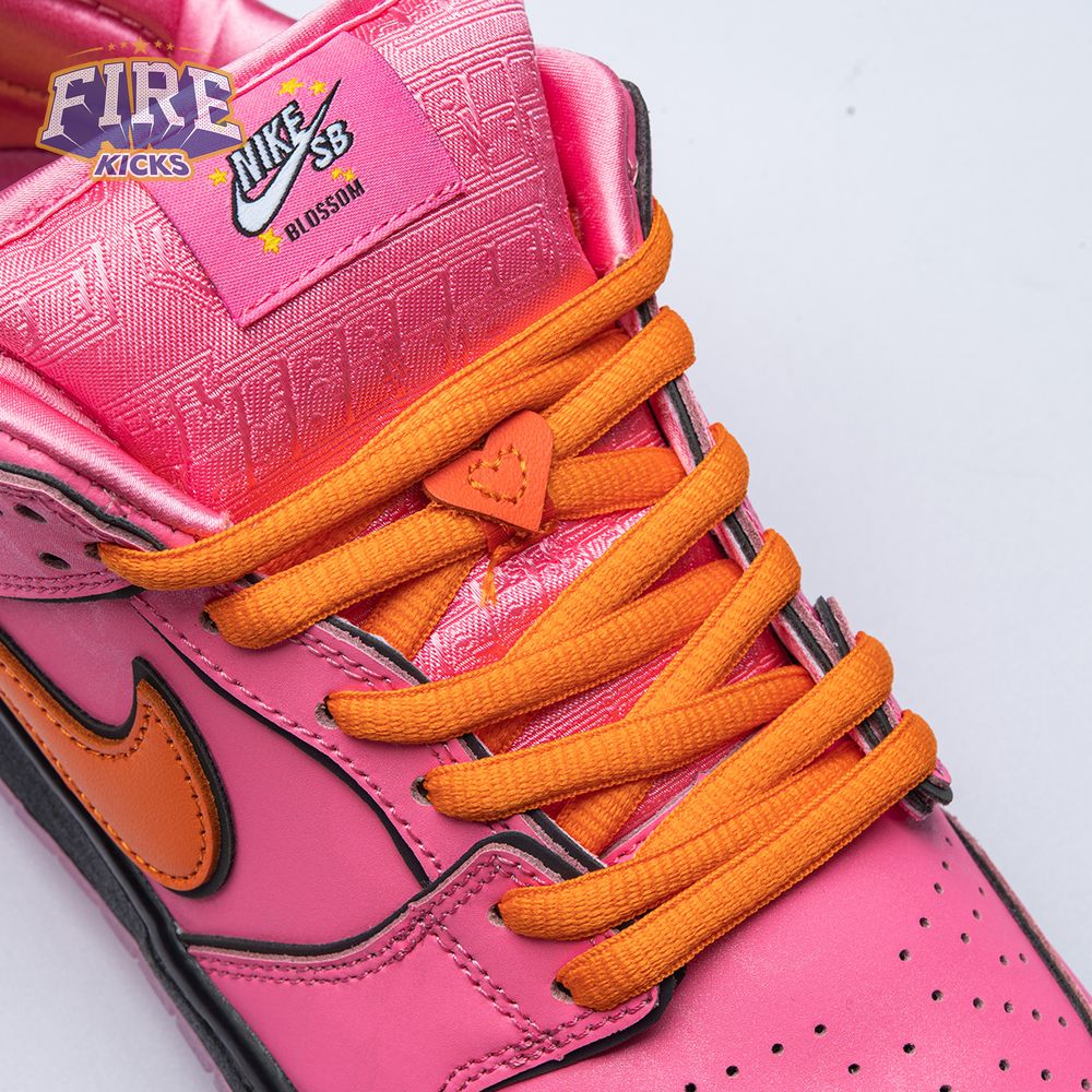 Nike SB Dunk Low "Blossom" FD2631-600 Unisex