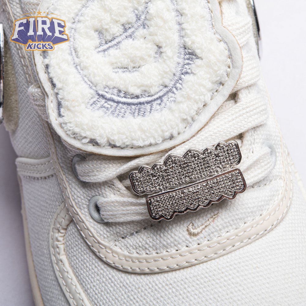 Travis Scott x Air Force 1 'Sail' Unisex