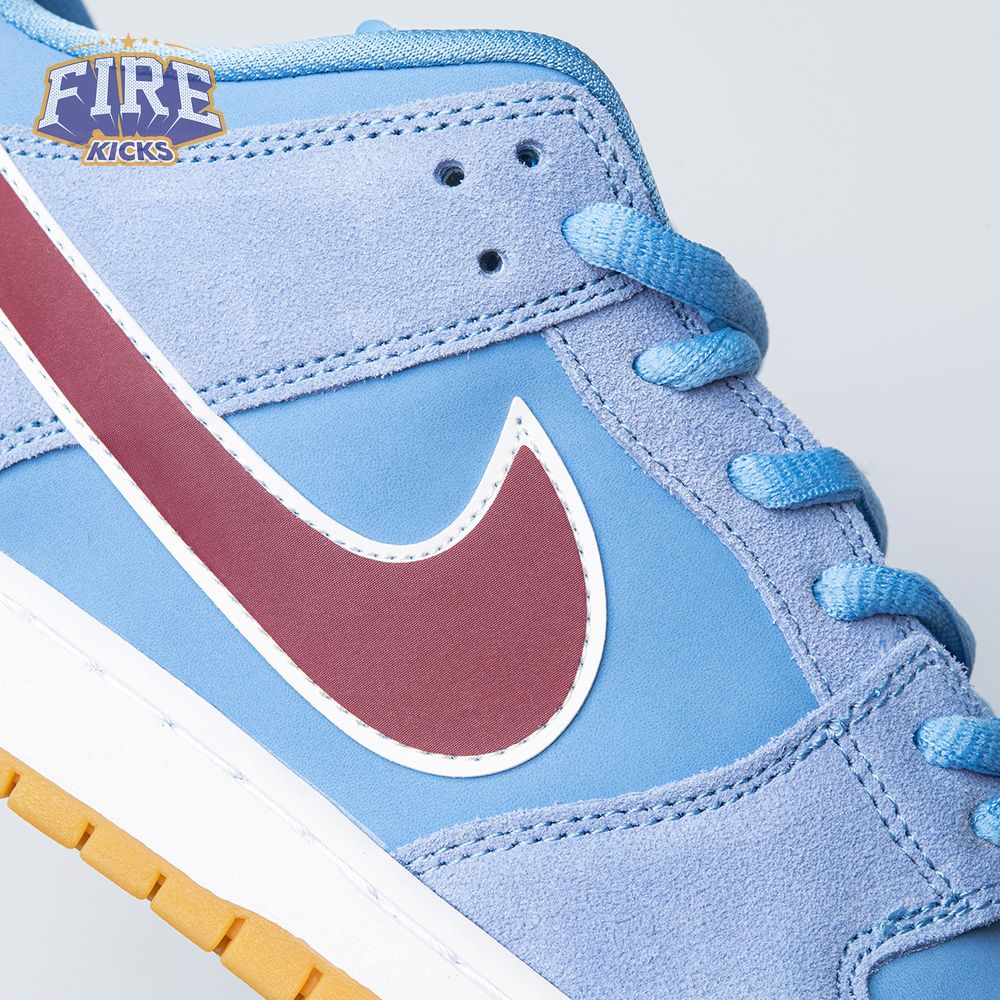 Nike SB Dunk Low Philadelphia Phillies DQ4040-400 Unisex