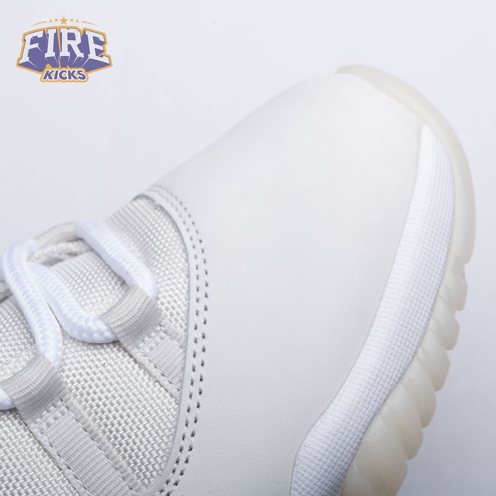 Jordan 11 Retro Platinum Tint 378037-016 Unisex