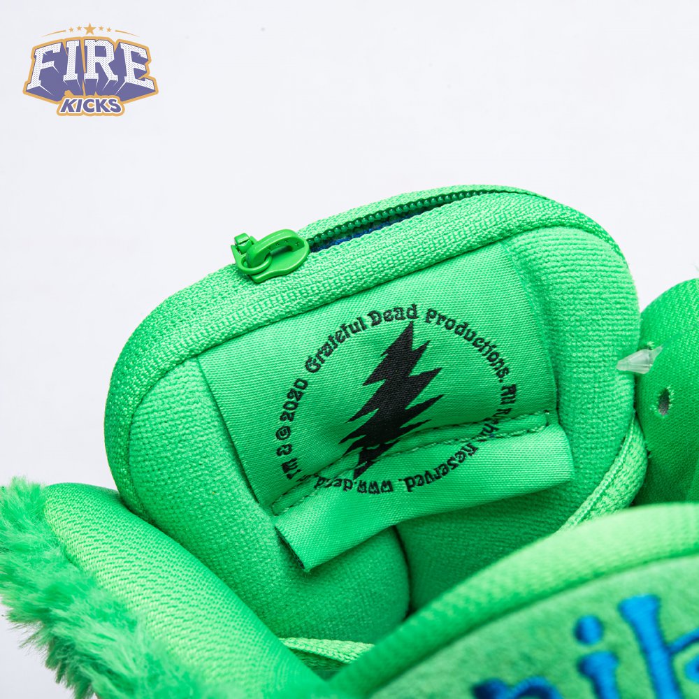 Nike SB Dunk Low Grateful Dead Bears Green CJ5378-300 Unisex