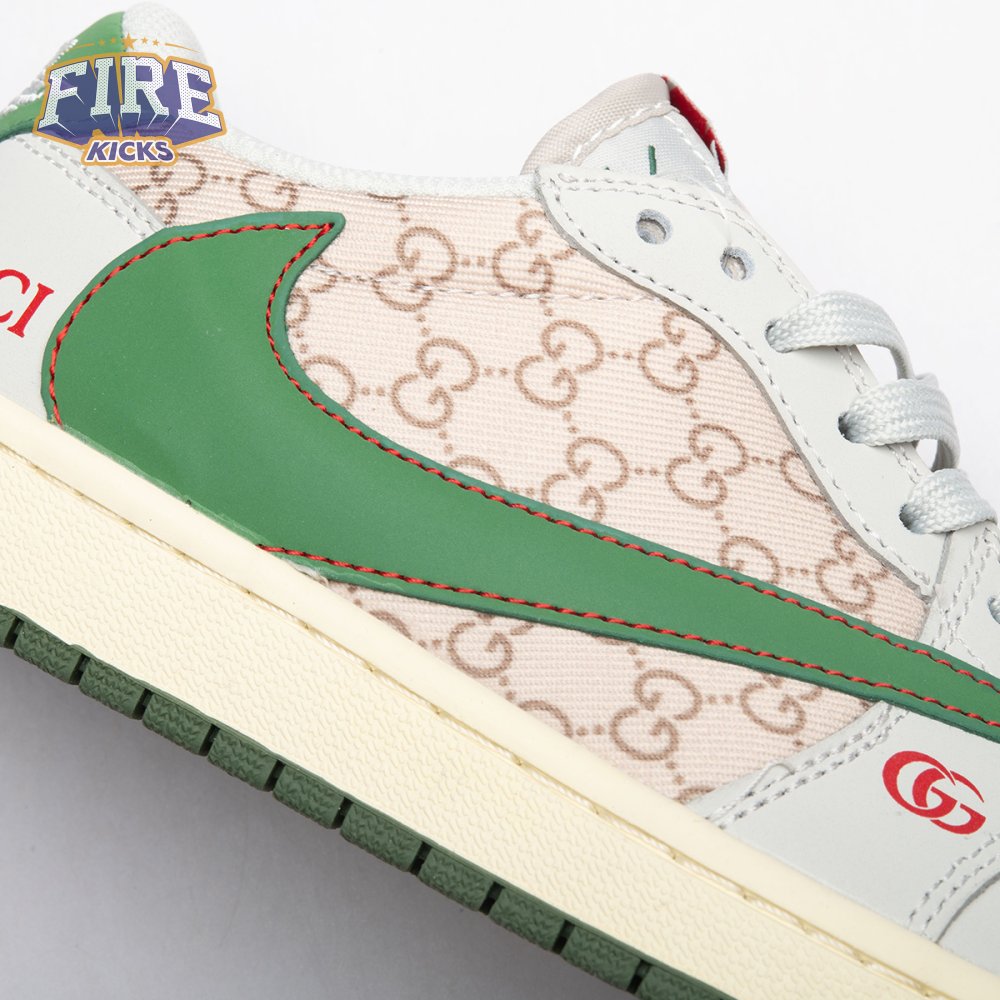 Travis Scott x Air Jordan 1 Low DZ5899-001 Unisex