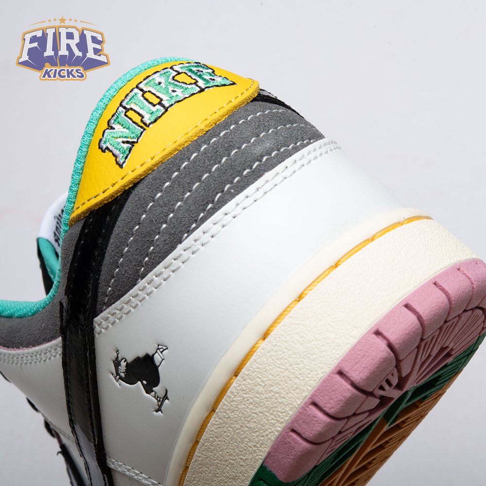 Nike SB Dunk Low CSEF HJ4132-100 Unisex