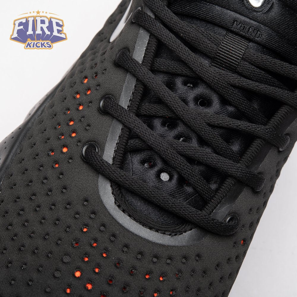Nike Mind 002 Black Hyper Crimson HQ4308-001 Unisex