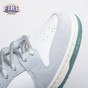 Sean Cliver x Dunk Low SB 'Holiday Special' Men's