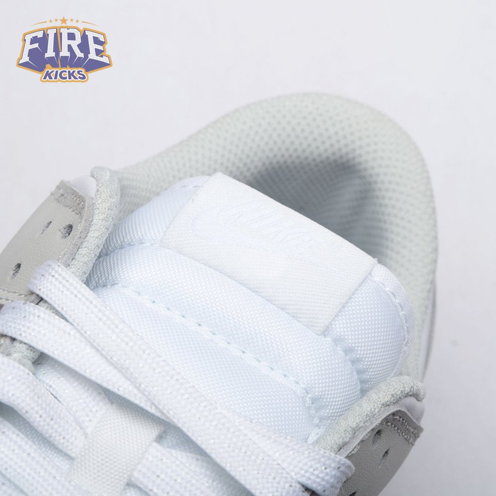 Dunk Low 'Photon Dust' Unisex