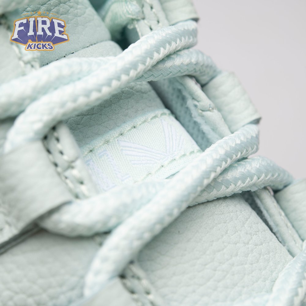 Air Jordan 11 Igloo IW1882-300 Unisex