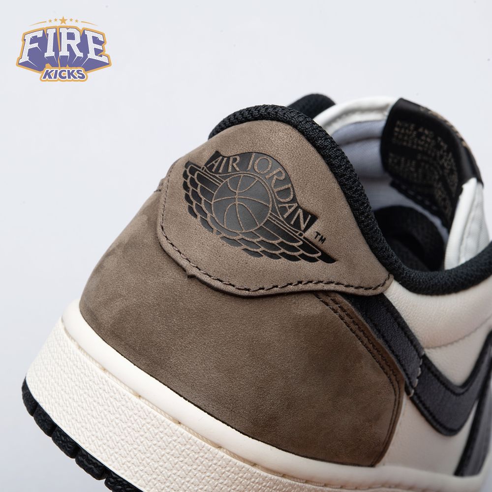Air Jordan 1 Low OG "Mocha" CZ0790-102 Unisex