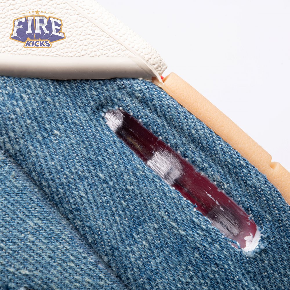 Jordan 4 Retro Levi's Denim AO2571-401 Unisex
