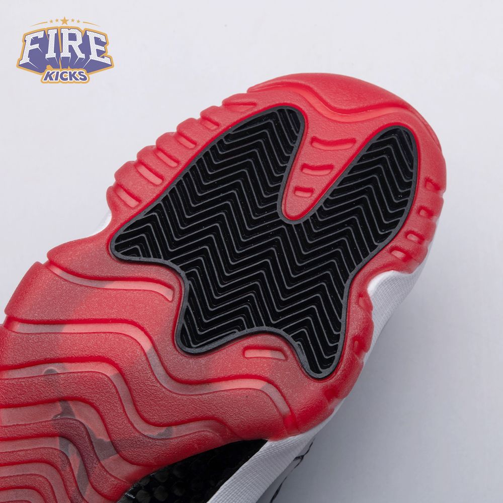 Air Jordan 11 Retro Low Bred FV5104-006 Unisex